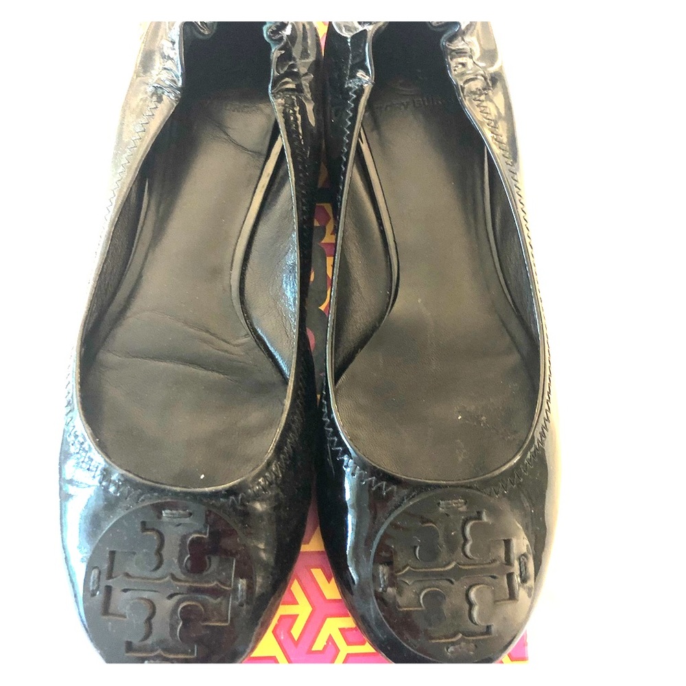 Tory Burch Black Reva Flats : Like New, size 8.5